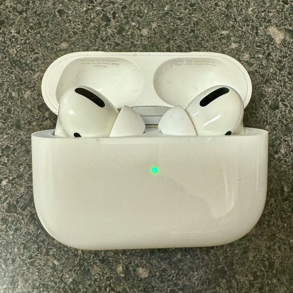 AirPods Pro Gen 1